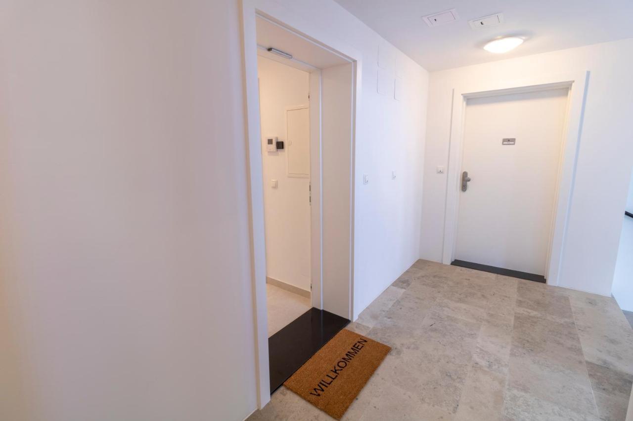 Boutique Sky City Apt. With Balcony / Top Spot Vienna Esterno foto